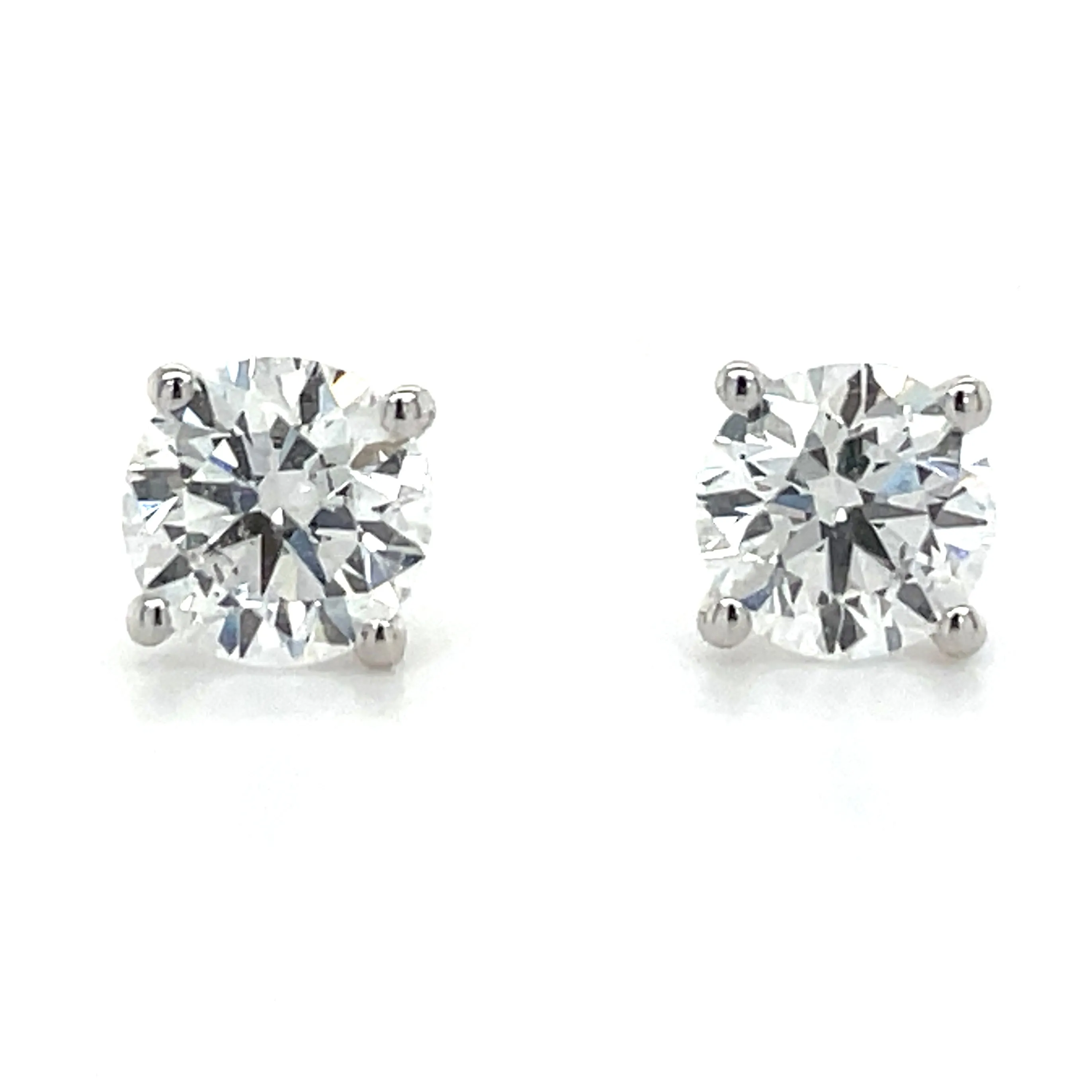14ct White Gold 1.02ct-1.05ct Laboratory Grown Round Four Claw Diamond Earrings