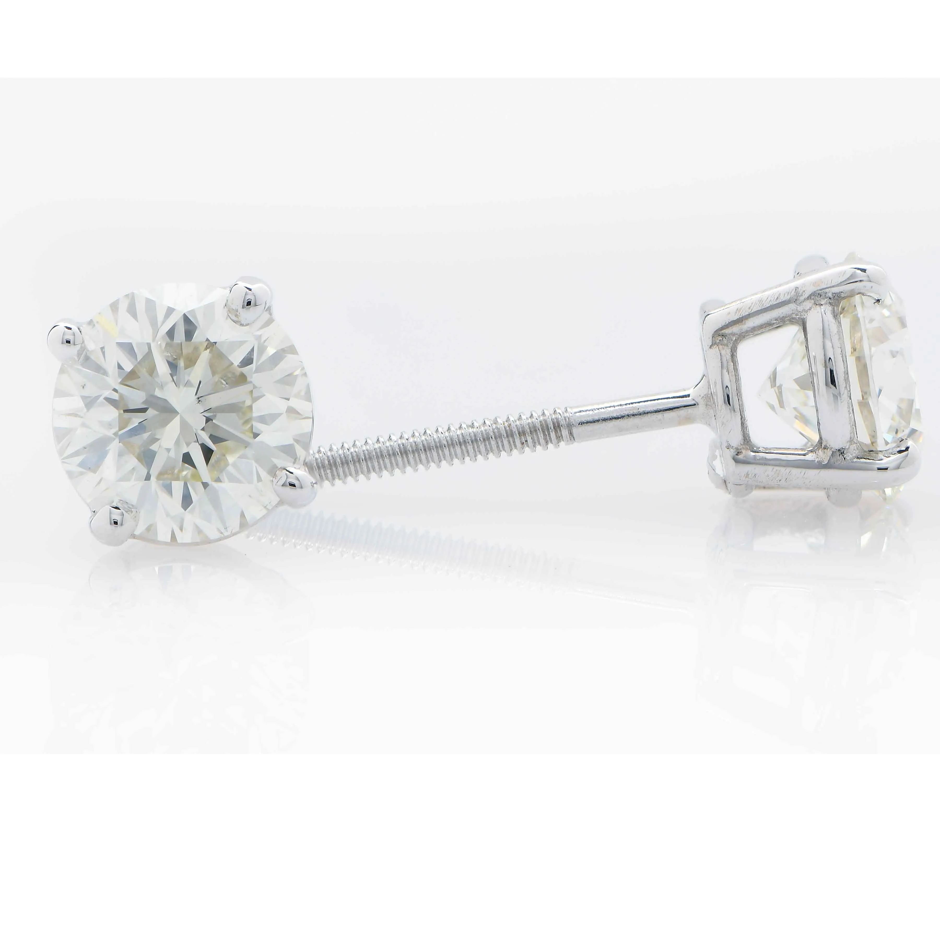 1.66 Carat Total Weight Diamond Stud Earrings