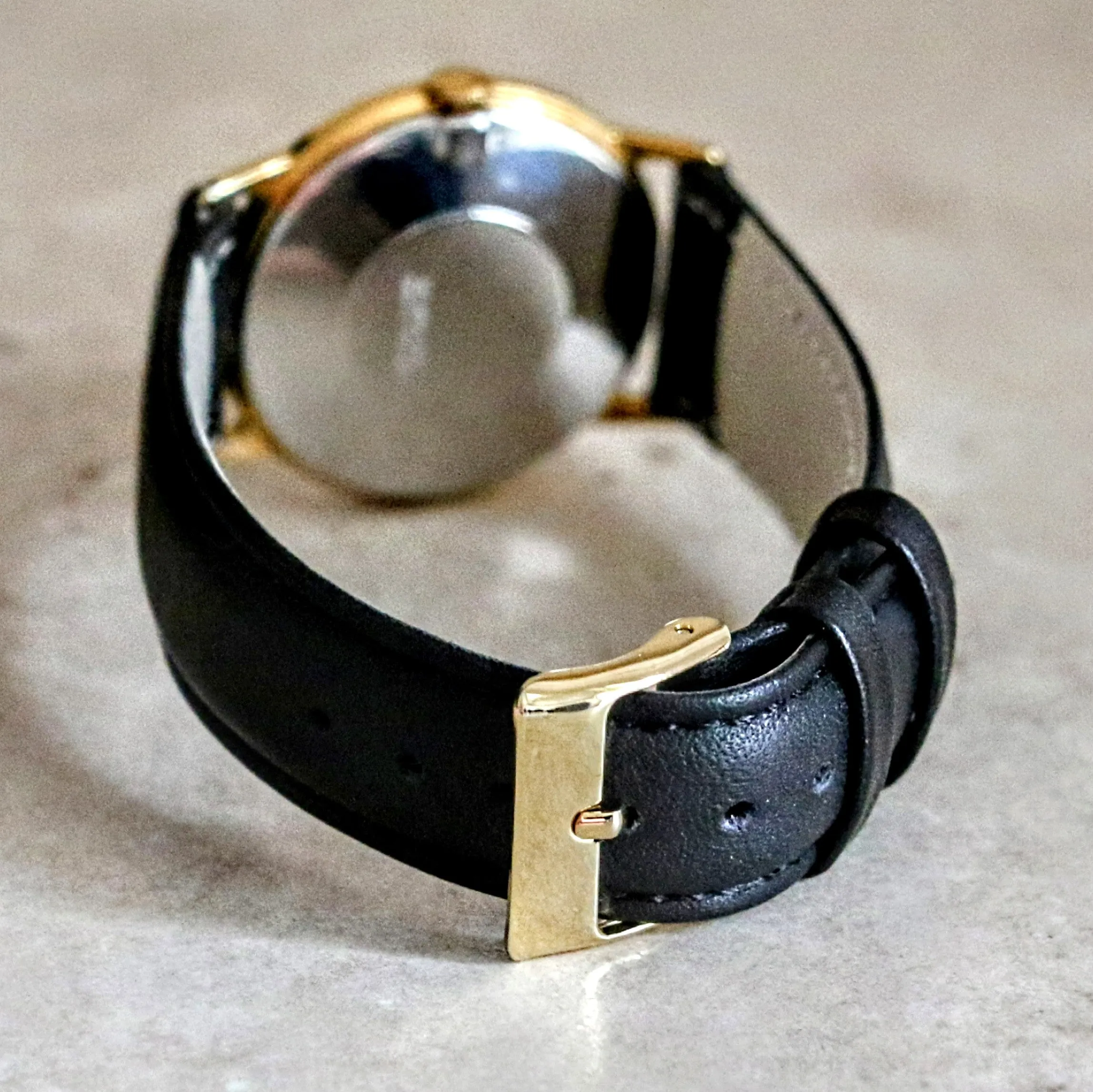 1979 TIMEX Watch Roman Numerals 17 Jewels Manual Wind 33mm Wristwatch