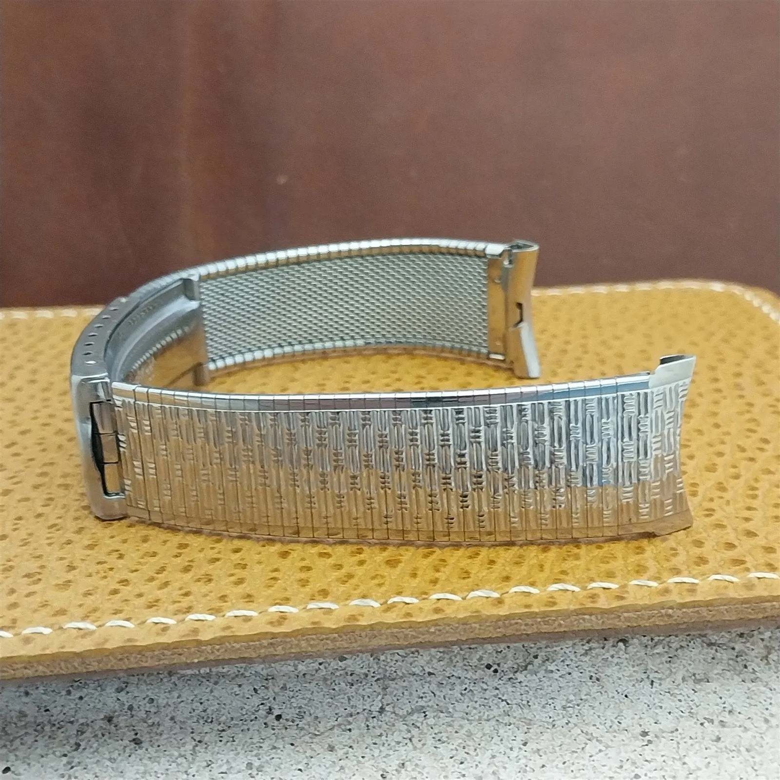 19mm 18mm 17.2mm Stainless Steel Kreisler USA Unused 1960s Vintage Watch Band