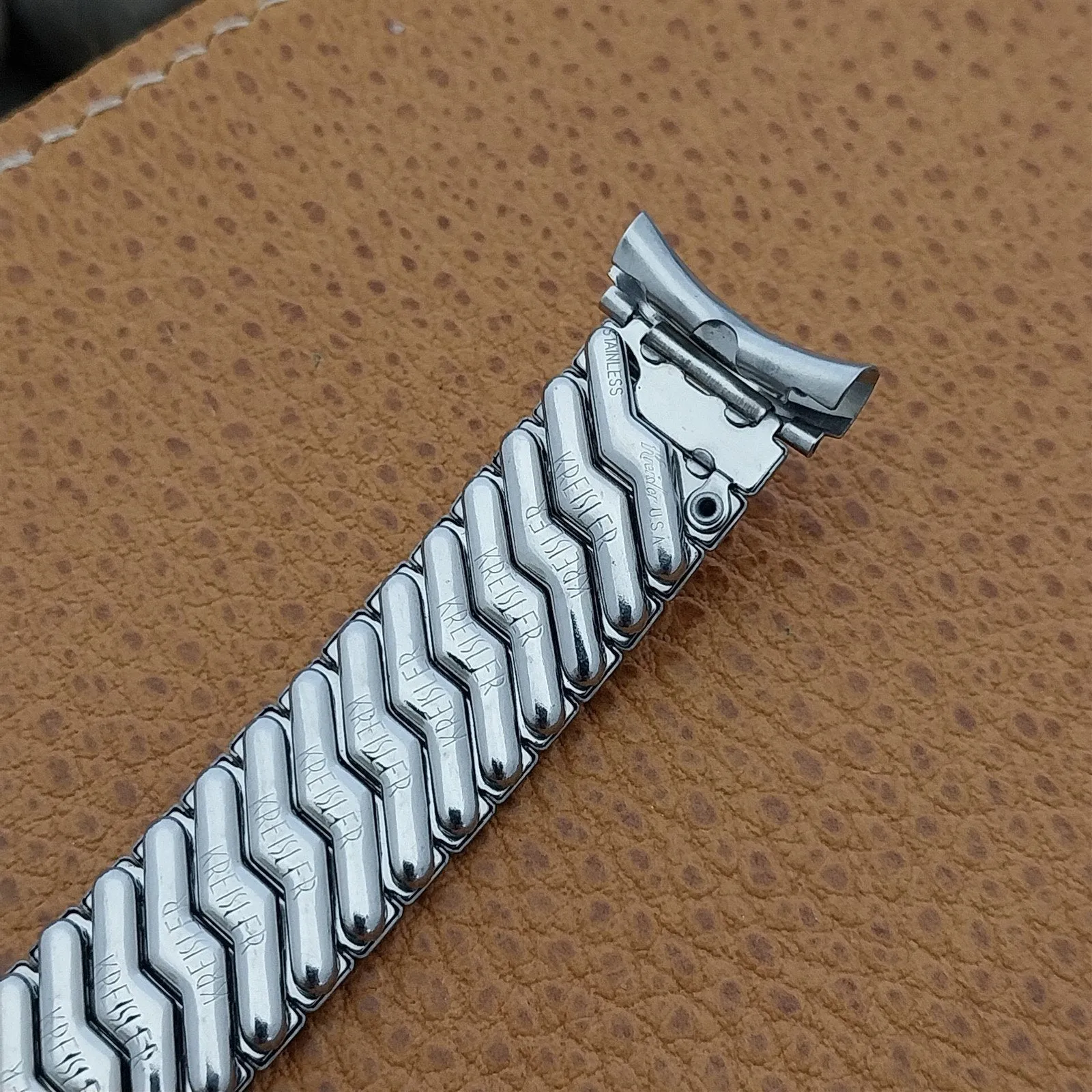 19mm 18mm Kreisler Short Stainless Steel Expansion nos 1960s Vintage Watch Band