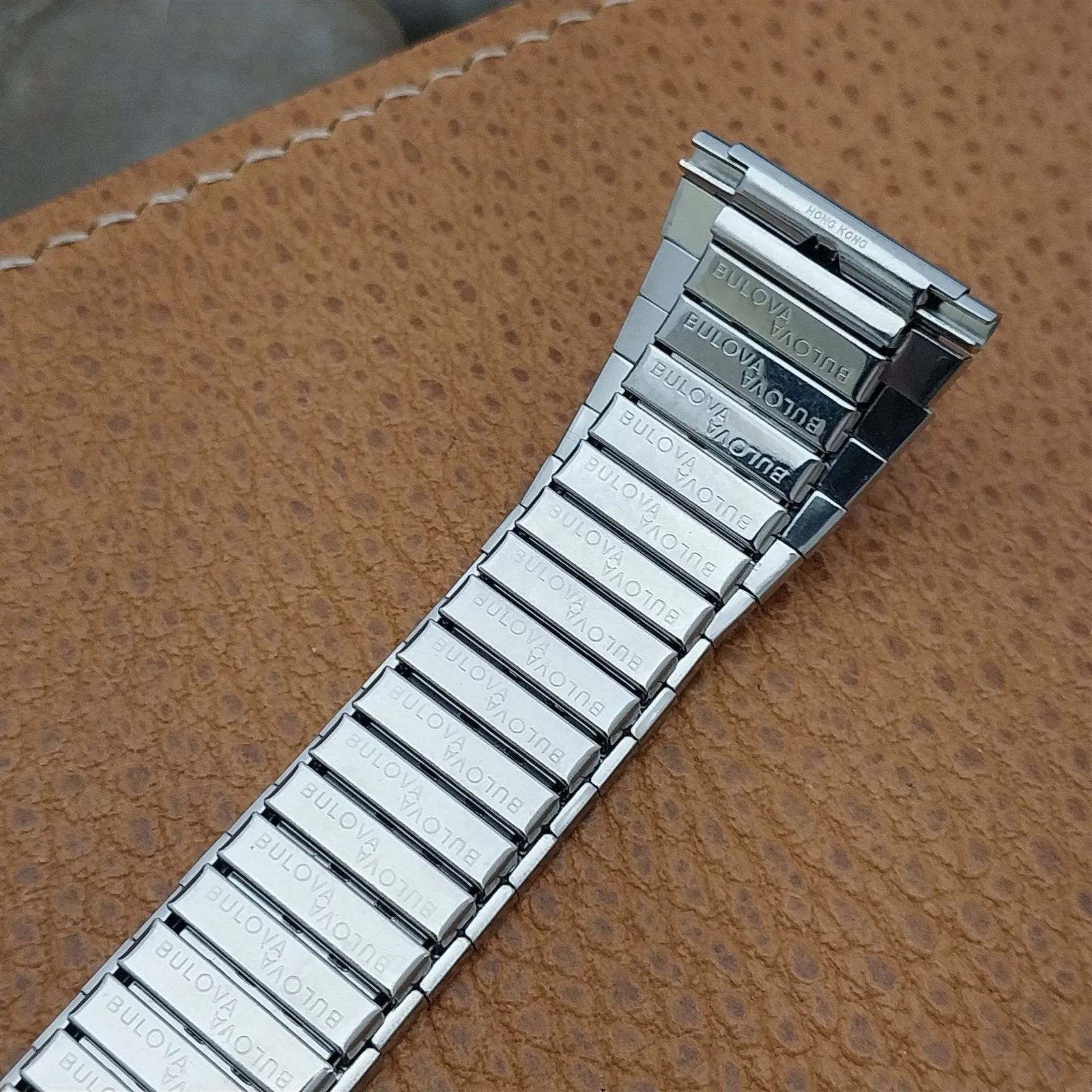 Bulova Stainless Steel Expansion Flared 17mm-22mm nos 1970s Vintage Watch Band
