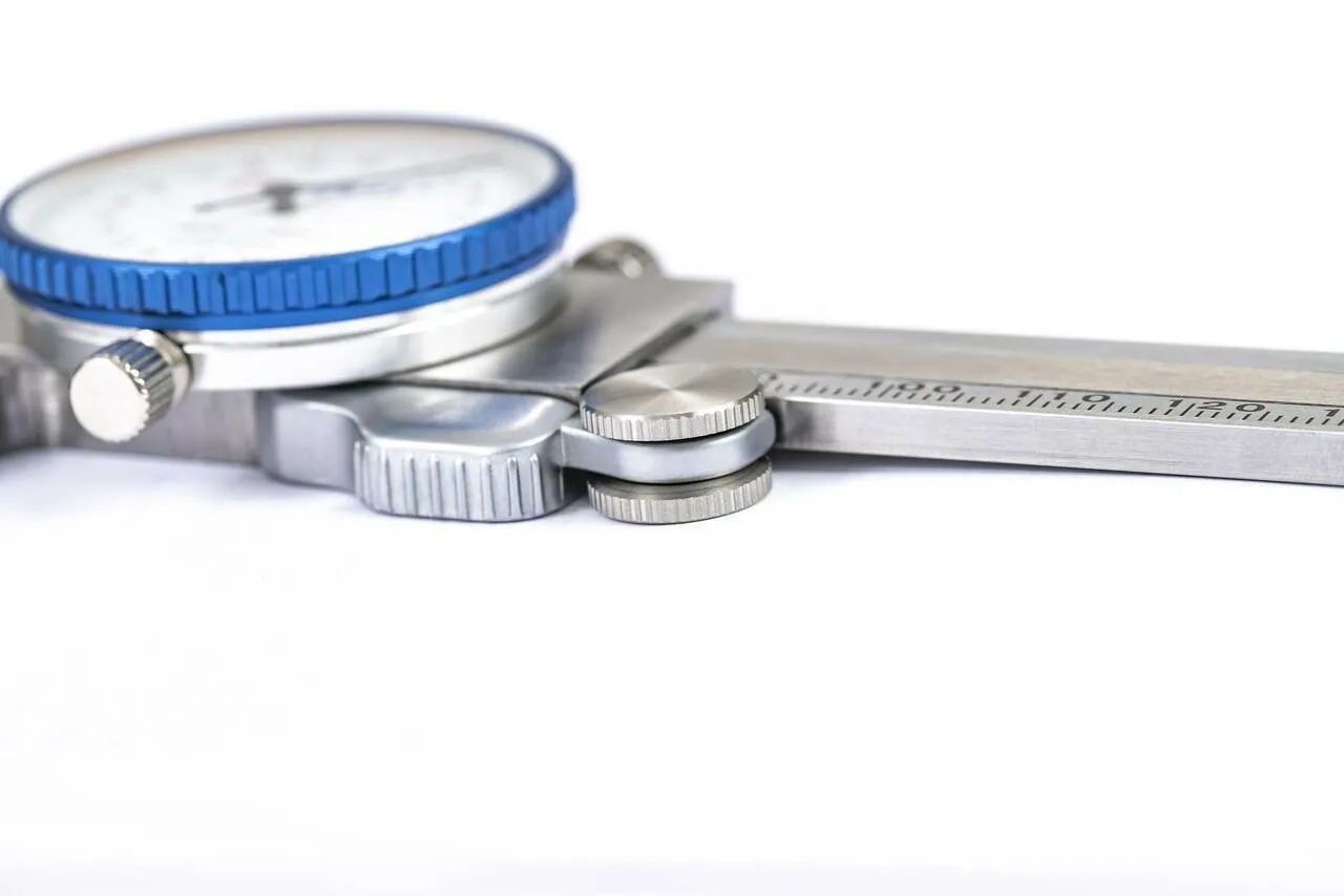 Dasqua | Vernier Calliper 150mm 02 Dial Double Shock Proof Gearing