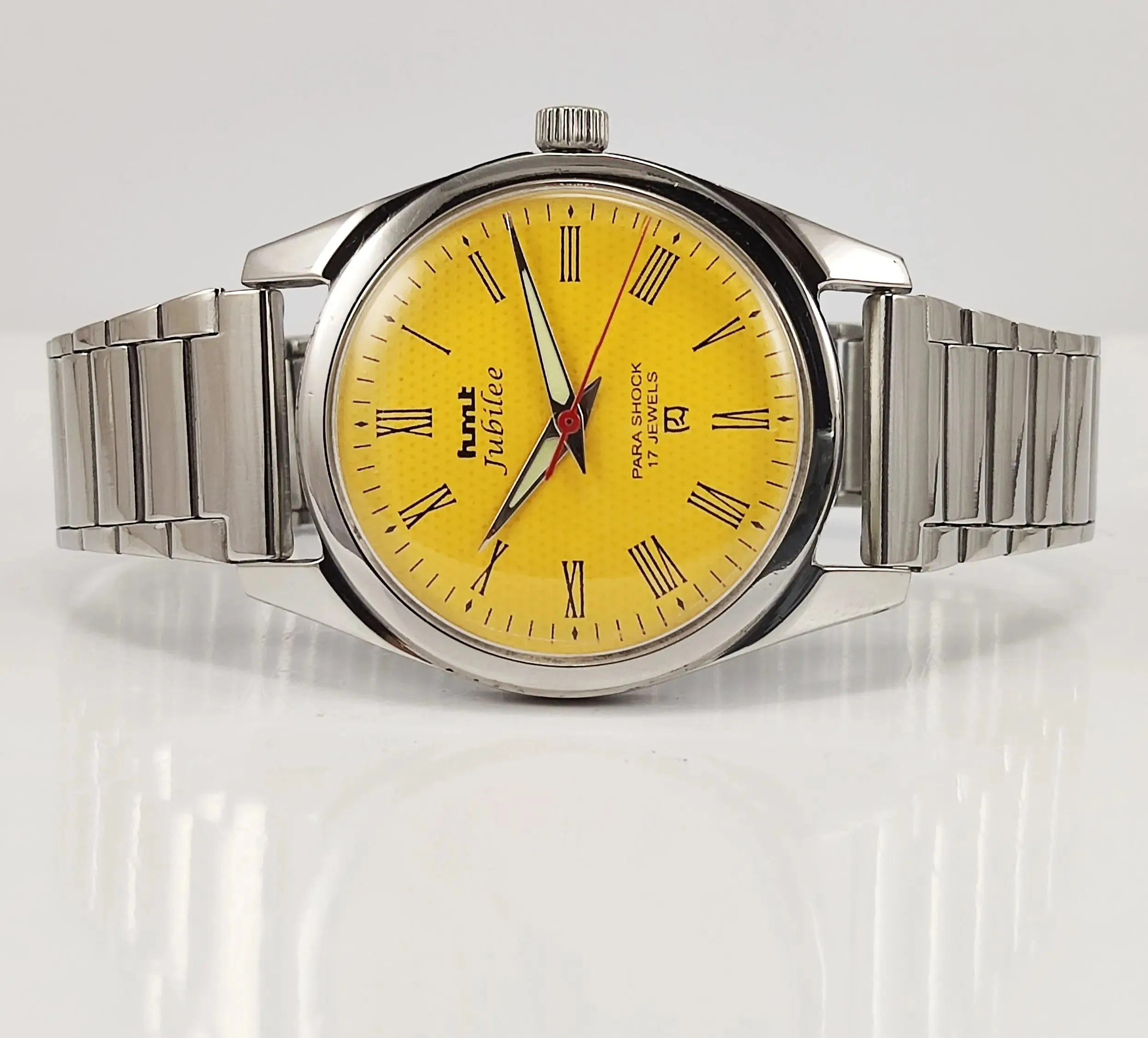 HMT Jubilee Para Shock 17 Jewels Yellow Dial Mechanical Hand winding Men's Wrist Watch