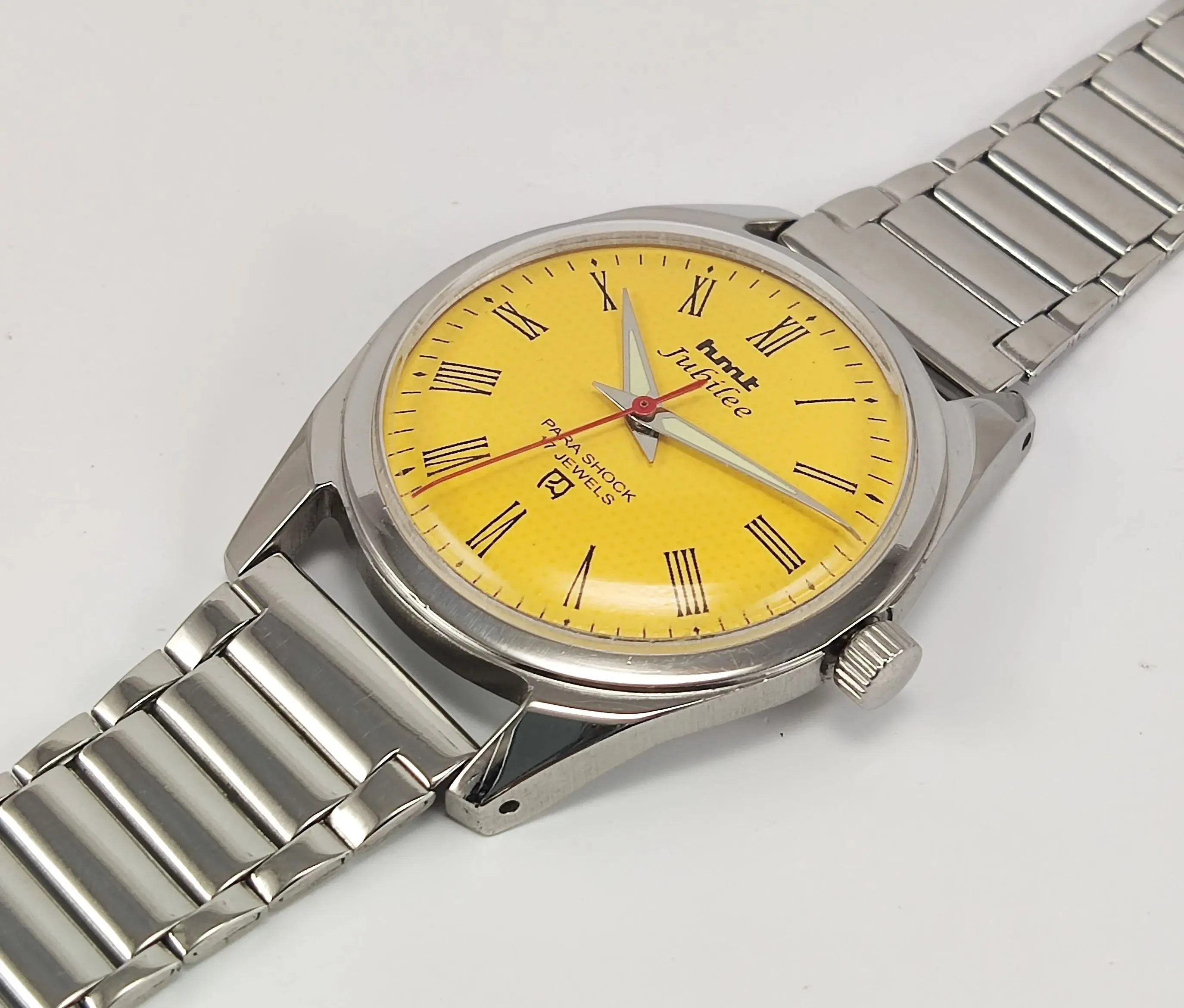 HMT Jubilee Para Shock 17 Jewels Yellow Dial Mechanical Hand winding Men's Wrist Watch