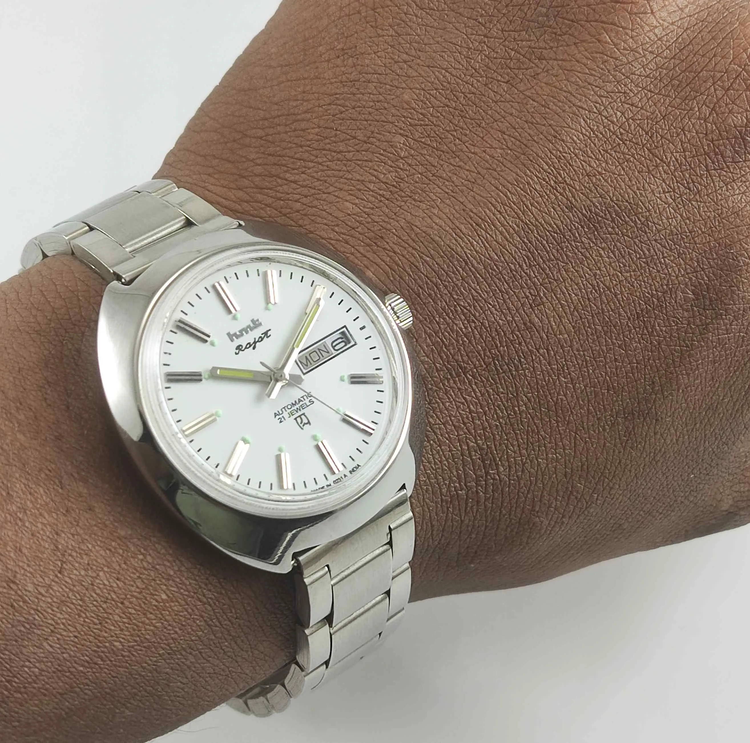 HMT Rajat White Dial Day Date 21 Jewels Transparent Back Men's Watch 0231