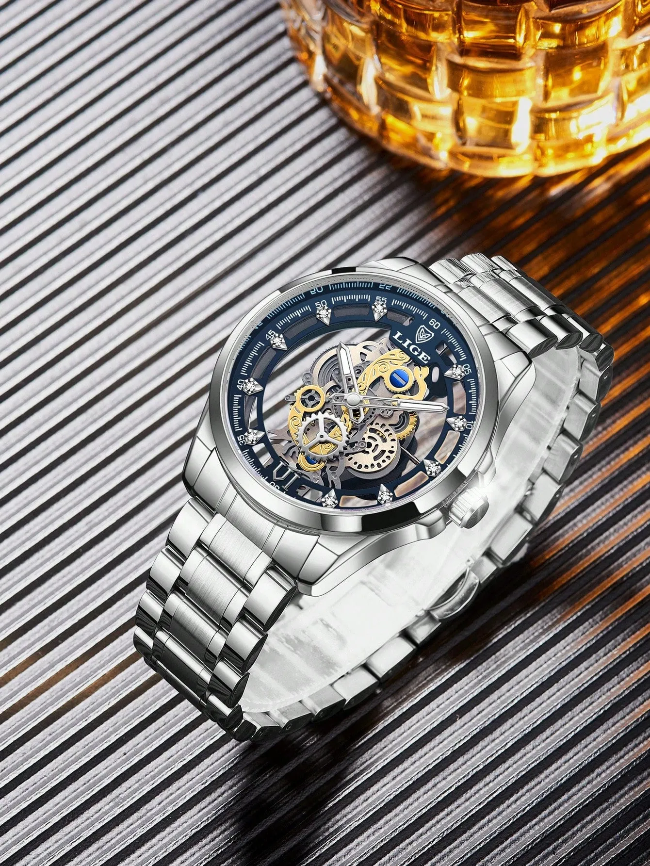 Men Hollow Out Round Pointer Mechanical Watch