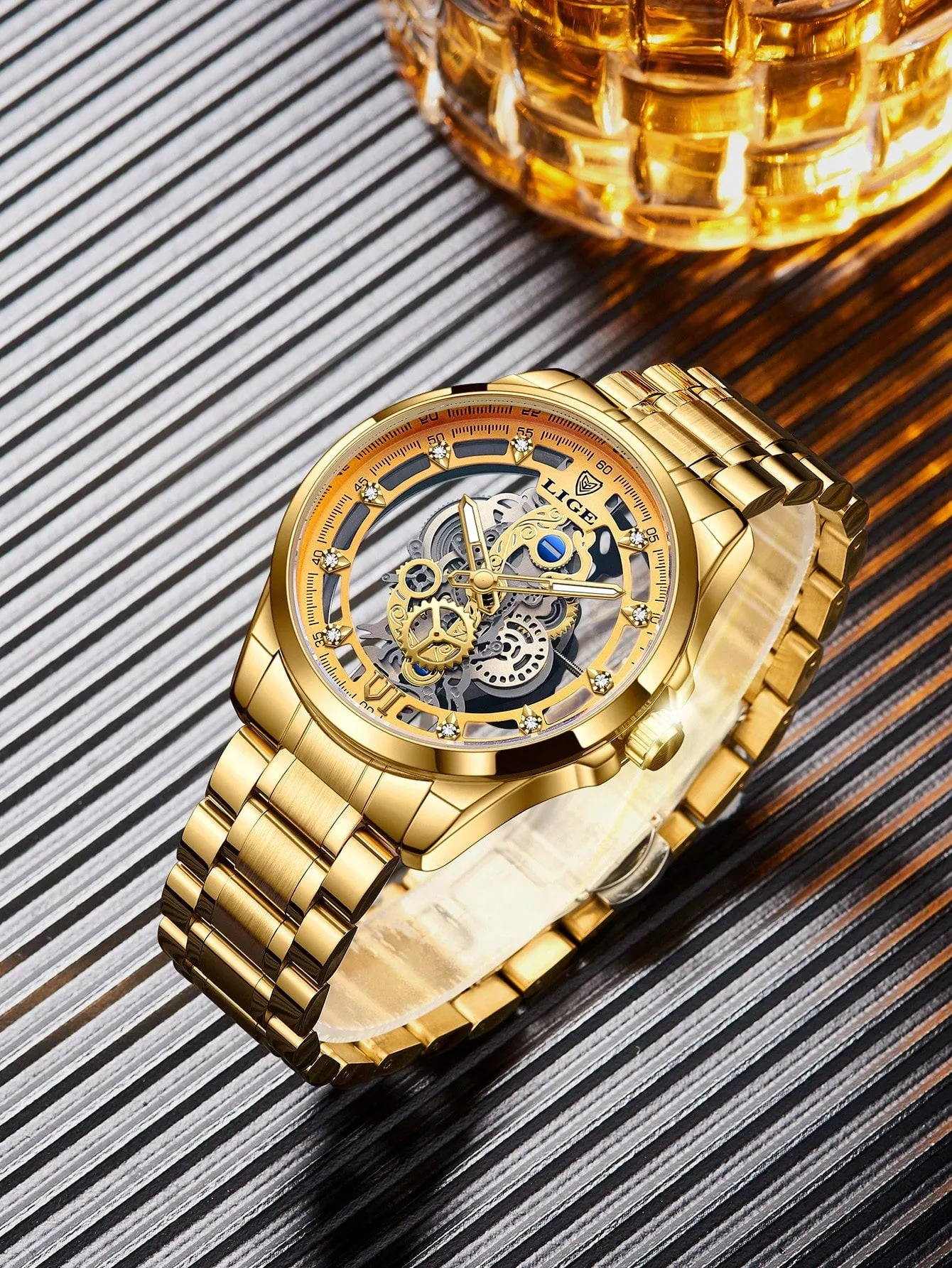 Men Hollow Out Round Pointer Mechanical Watch