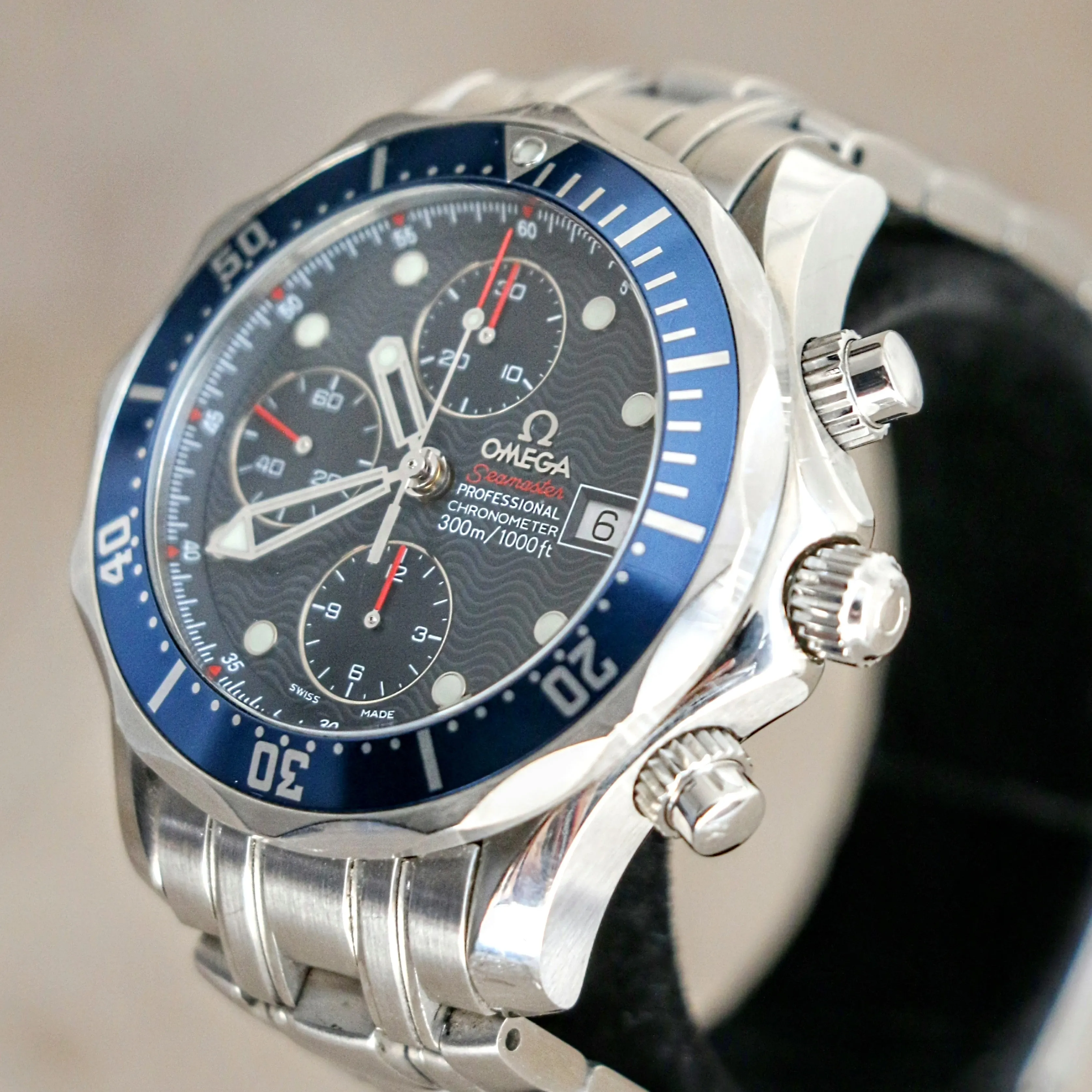 OMEGA Seamaster Chronograph Diver 300M Wristwatch Ref. 2225.80.00 Swiss Made Watch