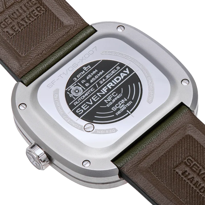 SEVENFRIDAY T1/06 - "GREEN T"