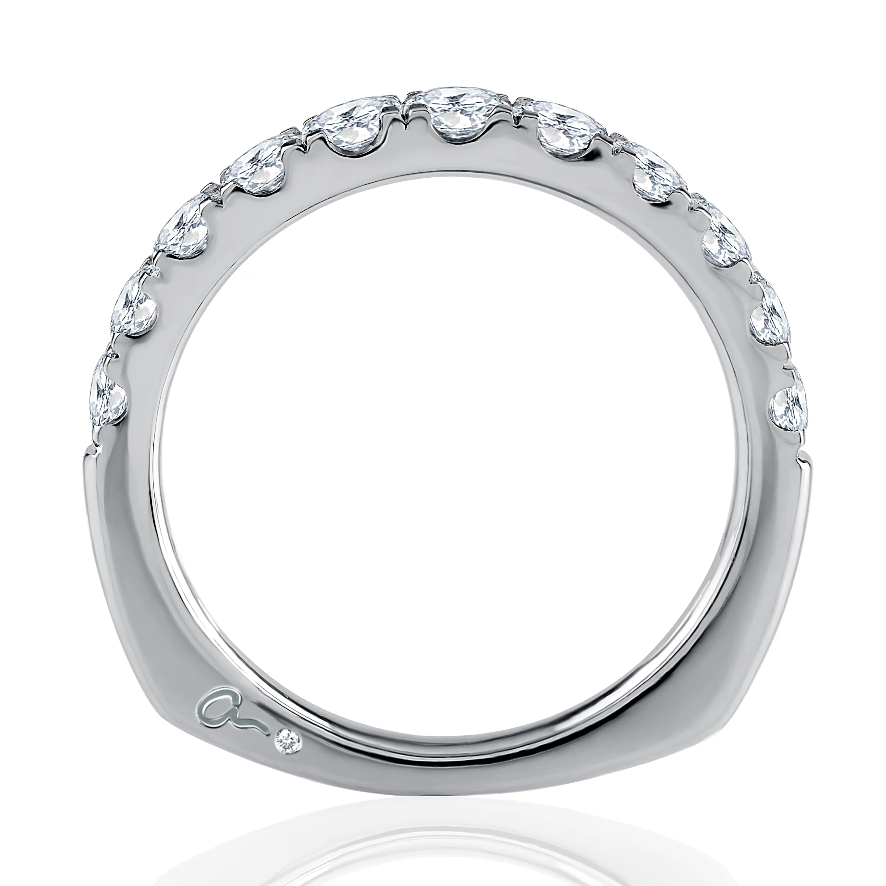 Sophisticated Pavé Diamond Wedding Band