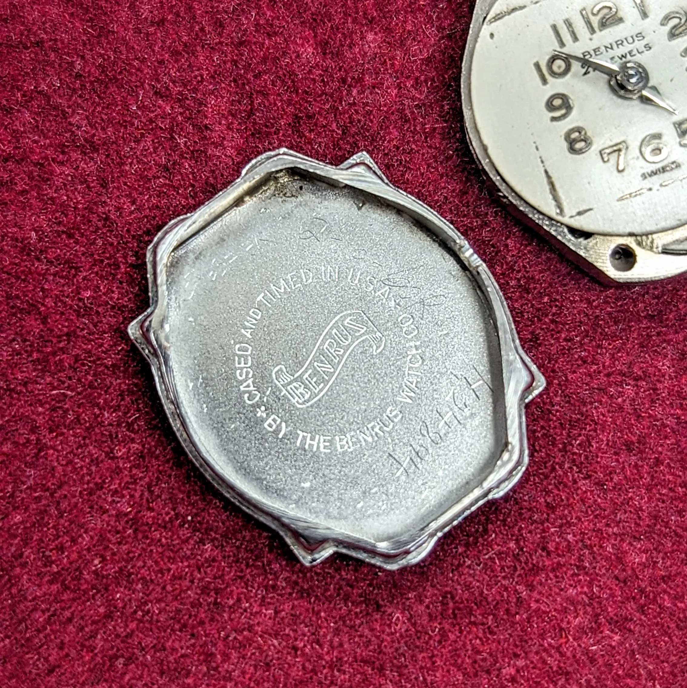 Vintage BENRUS Ladies Watch 21 Jewels Modele BMA40 Swiss Made Wristwatch Fancy Case