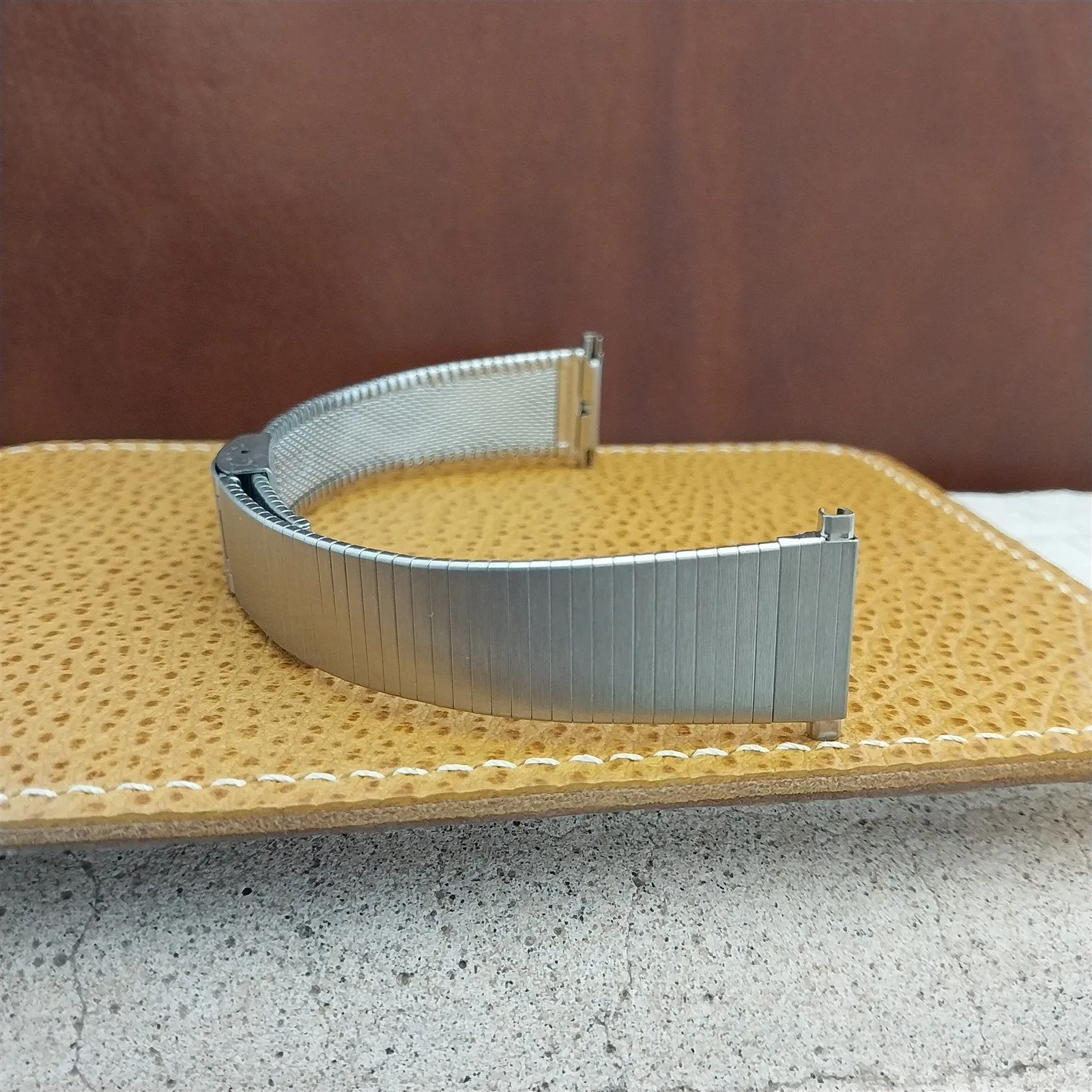 Vintage Bulova 17mm 18mm 20mm Stainless Steel Classic Unused 1970s Watch Band