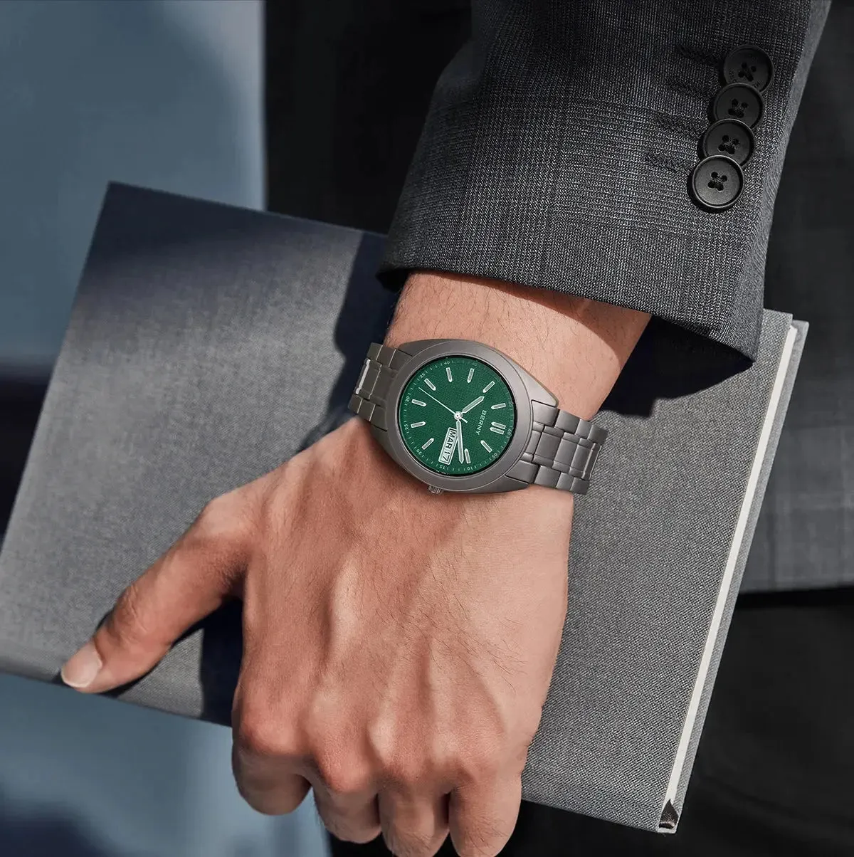 Watches For Men Date Week Calendar Watch 38mm Super Luminous Men's