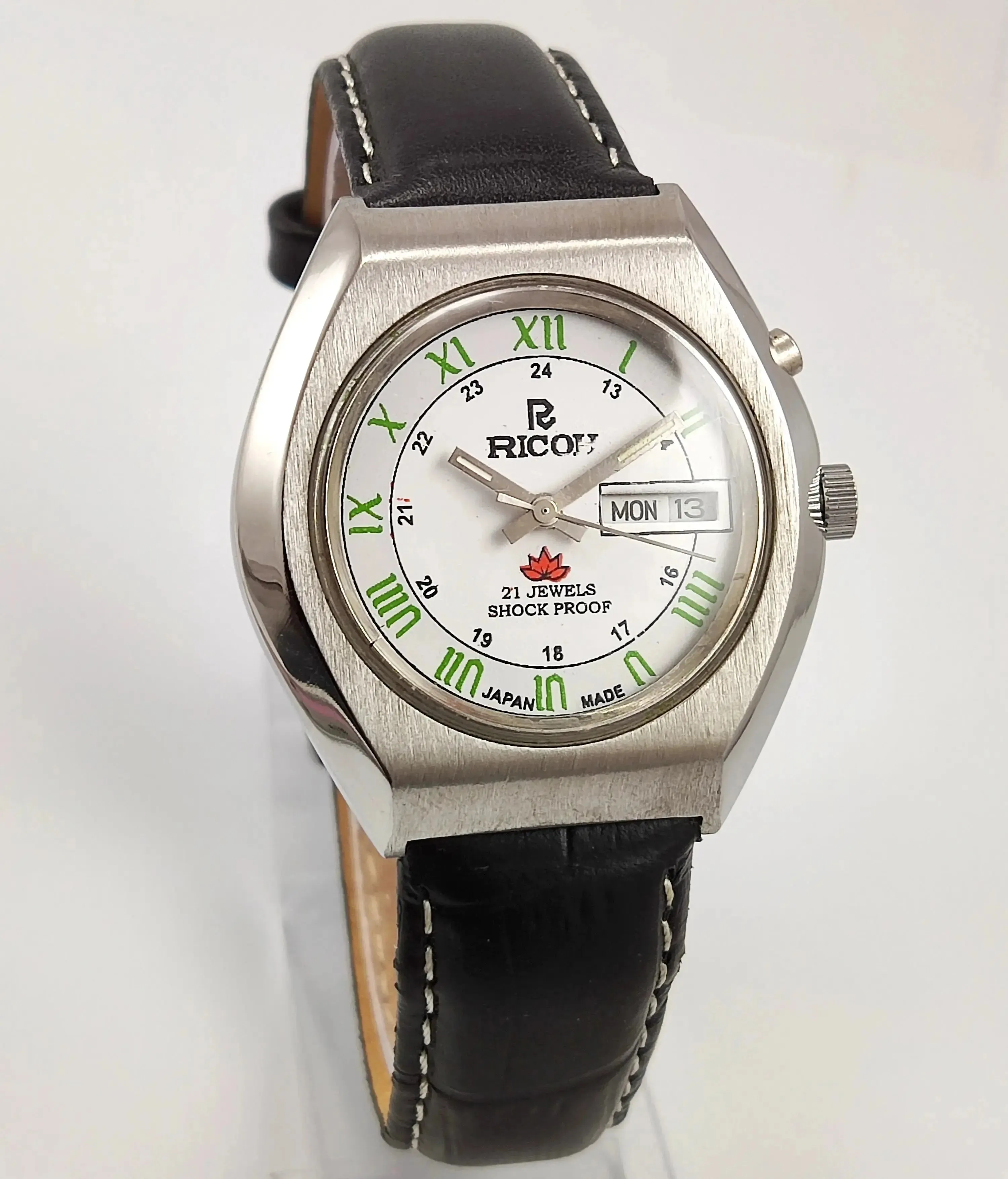 White Ricoh 21 Jewels R31 Day-Date Men's Watch