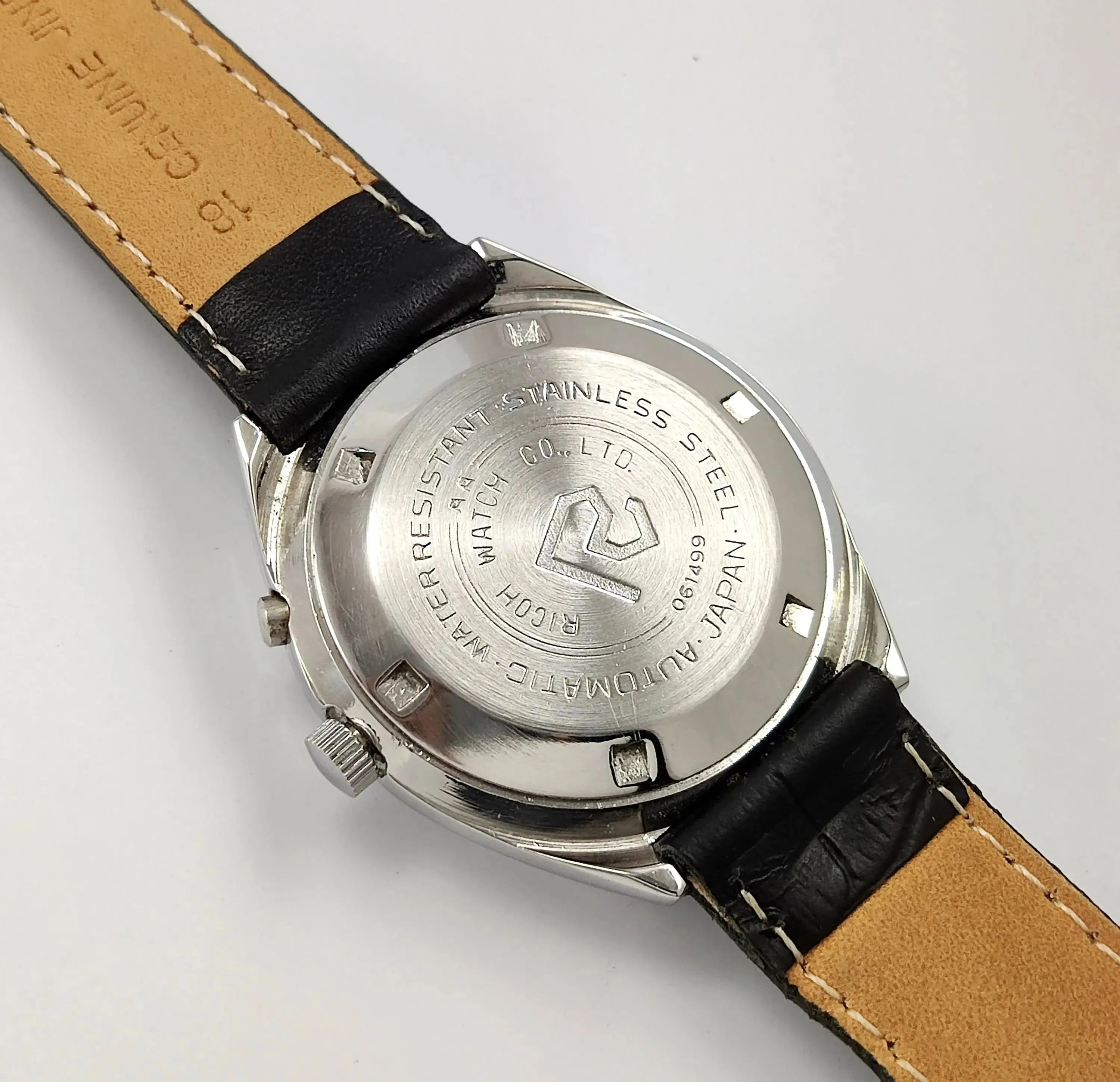 White Ricoh 21 Jewels R31 Day-Date Men's Watch