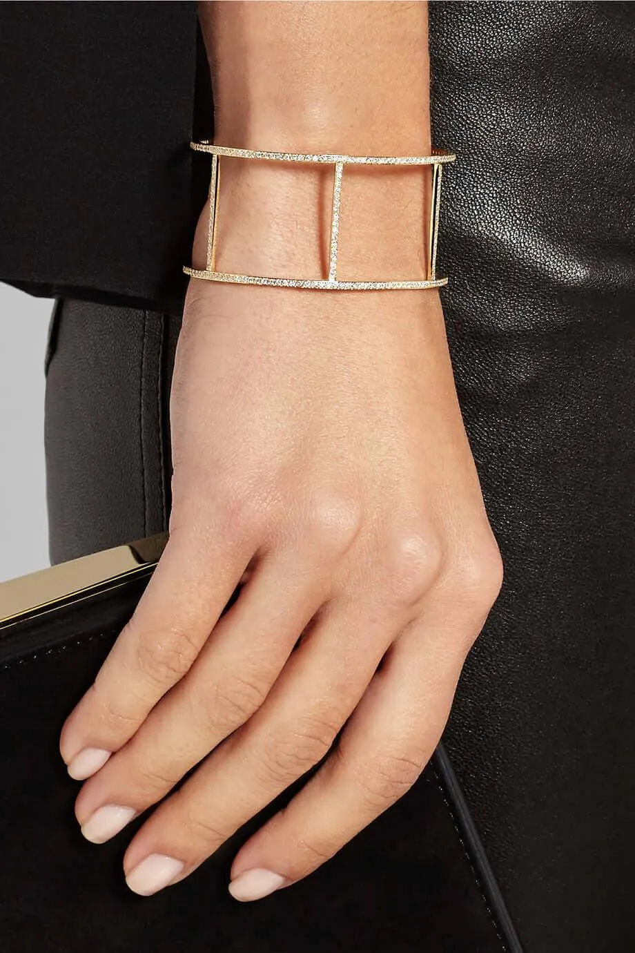 Wire Cuff W-D